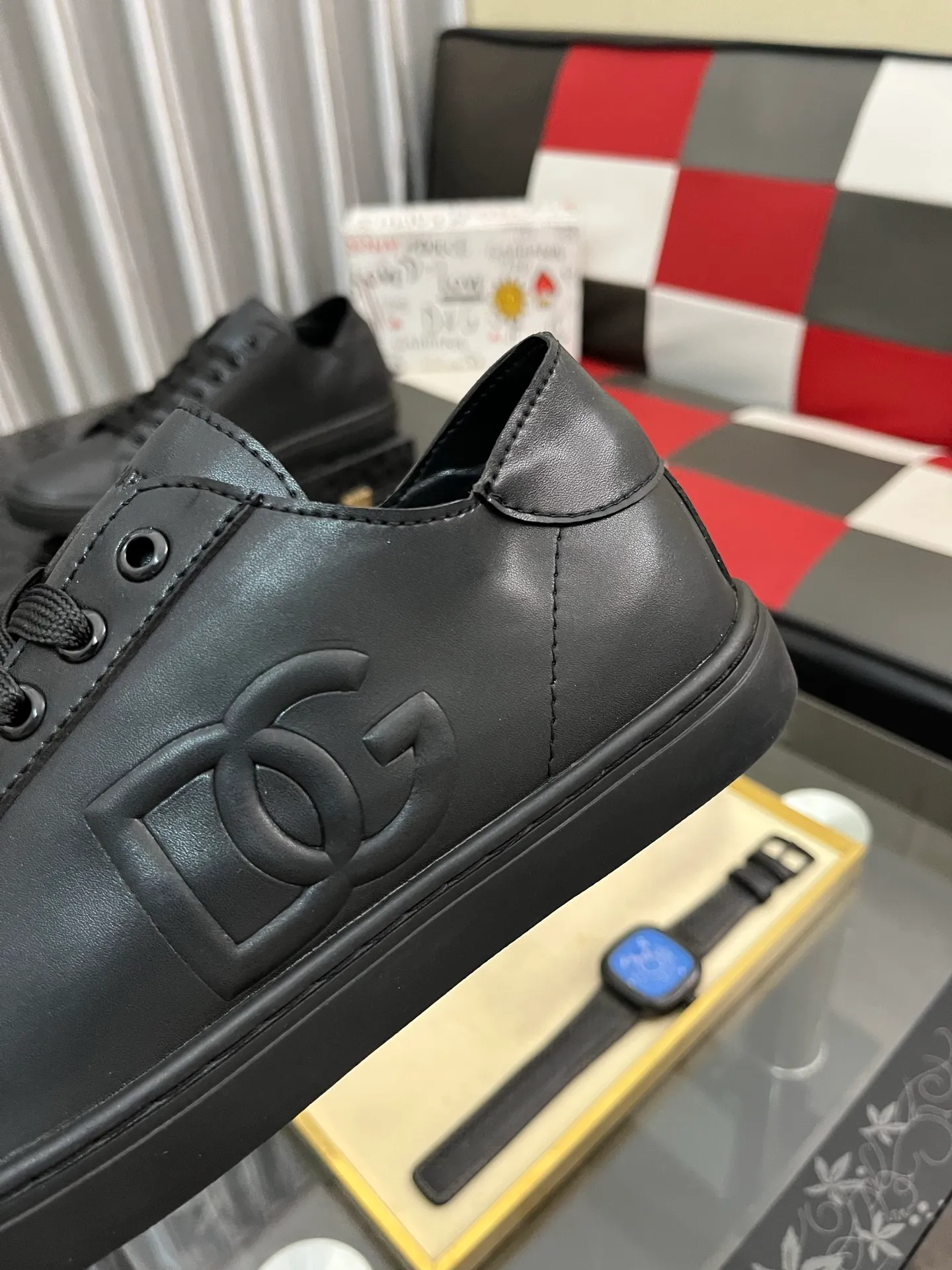 Men's shoes 💰400⌚️⌚️New DG Dolce & Gabbana high-end couple's sports and casual shoes, imported cowhide, multiple material splicing design➕Imported cowhide lining, cowhide foot pads➕Original TPR elastic outsole. Size: 38-46